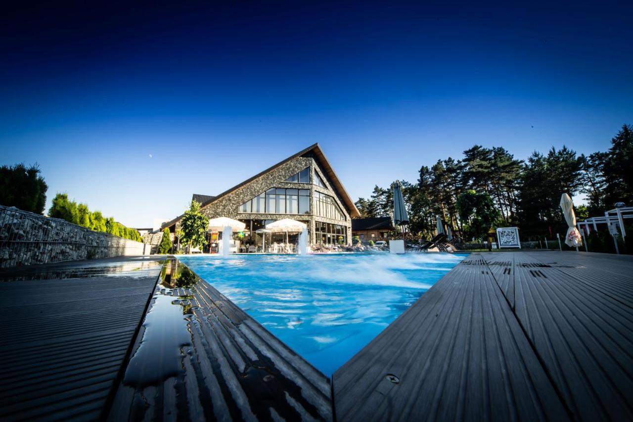 Hotel Bacowka Radawa & Spa ภายนอก รูปภาพ